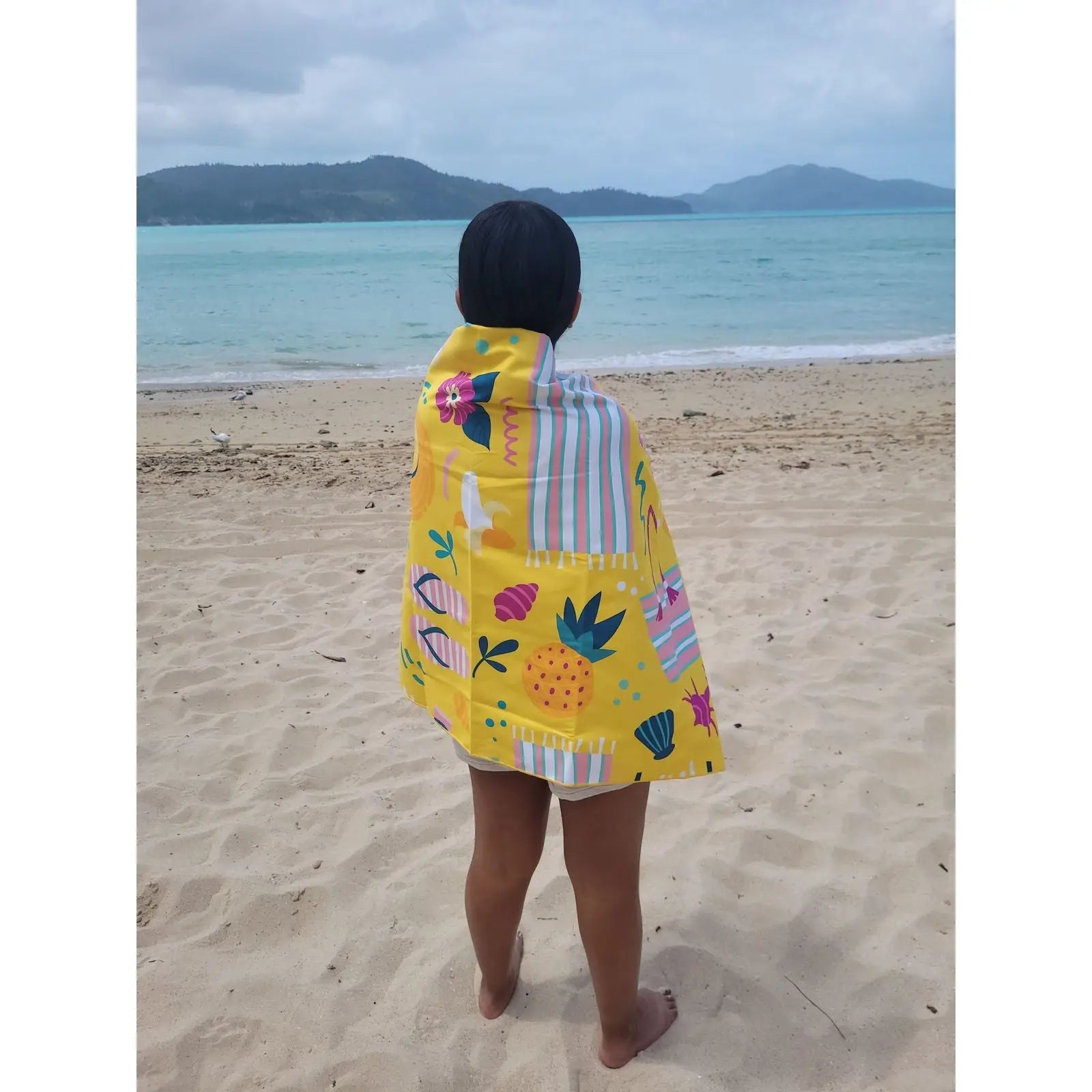 City Beach Towel & Pouch Newlyfe