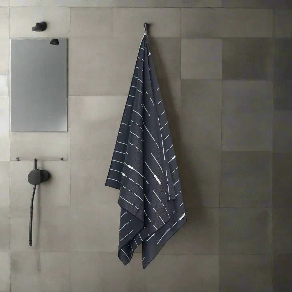 Black Steel Bath Towel Newlyfe