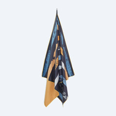 Freshwater XL Beach Towel & Pouch Newlyfe