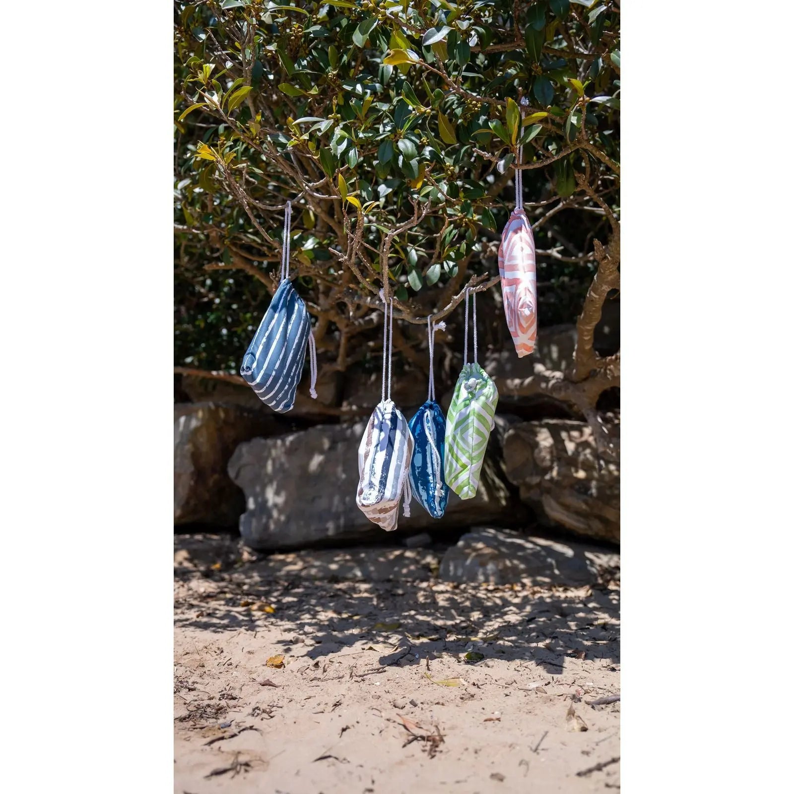 Trigg Beach XL Beach Towel & Pouch Newlyfe