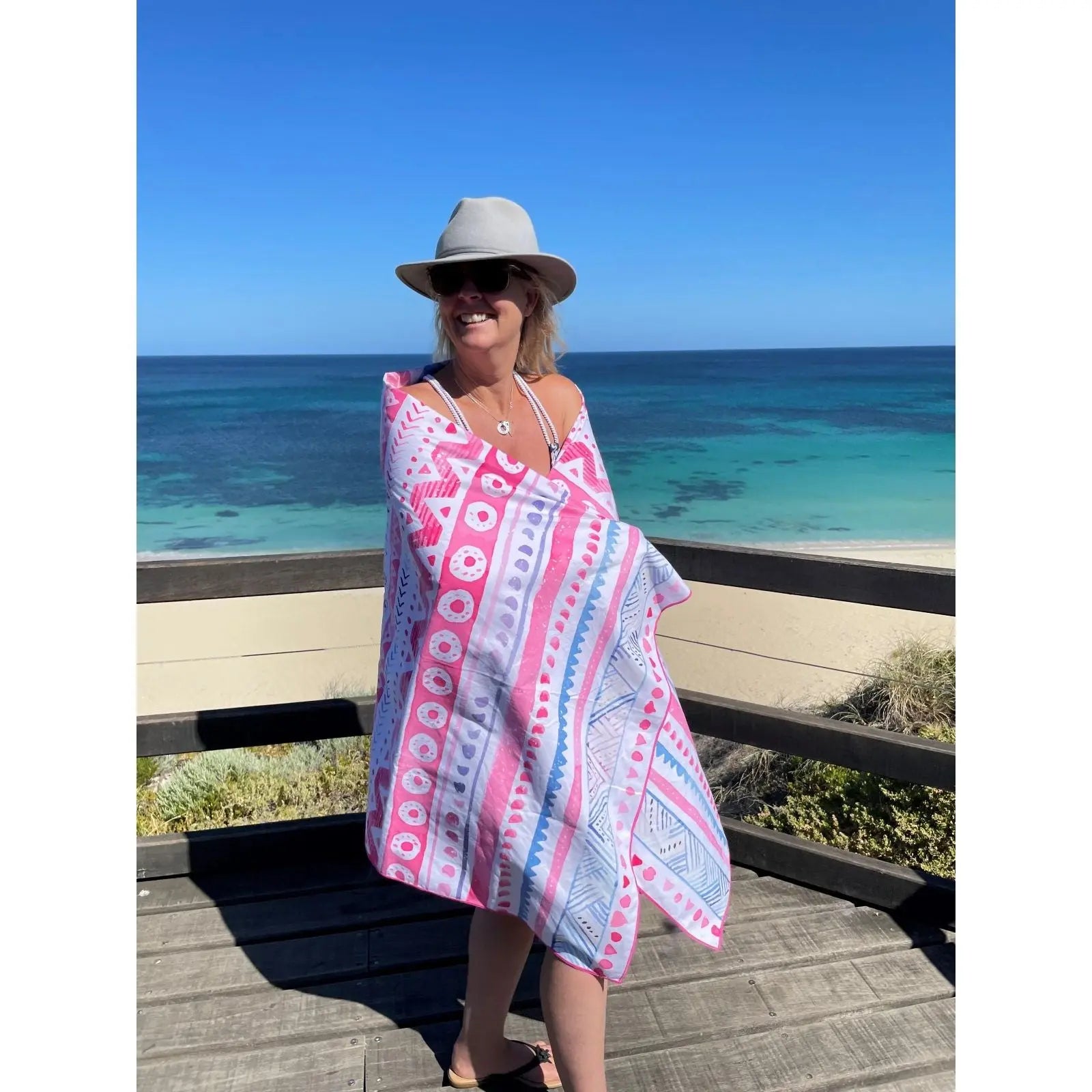 SAND FREE BEACH TOWEL 1 (8)